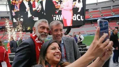 2025年青岛站世界沙滩排球职业巡回赛落幕，我国选手包揽女子组金银牌