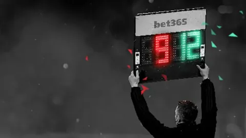 “3月1日湖人之夜，草帽团全体以湖人风范惊艳亮相。”